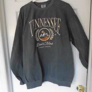 Kameron Marlowe Sweatshirt XL NWOT
